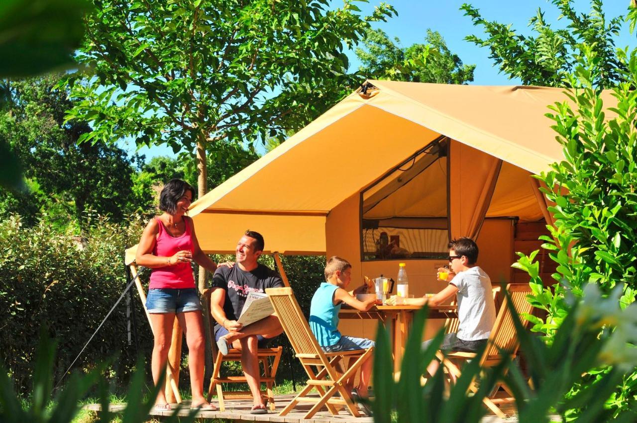 Les Épesses Camping Capfun La Breteche מראה חיצוני תמונה